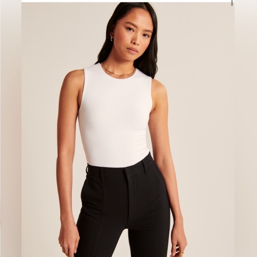 BNWT Abercrombie Ivory Bodysuit